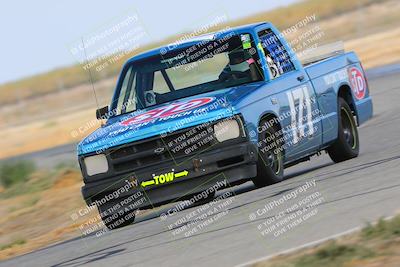media/Oct-01-2023-24 Hours of Lemons (Sun) [[82277b781d]]/920am (Star Mazda Exit)/